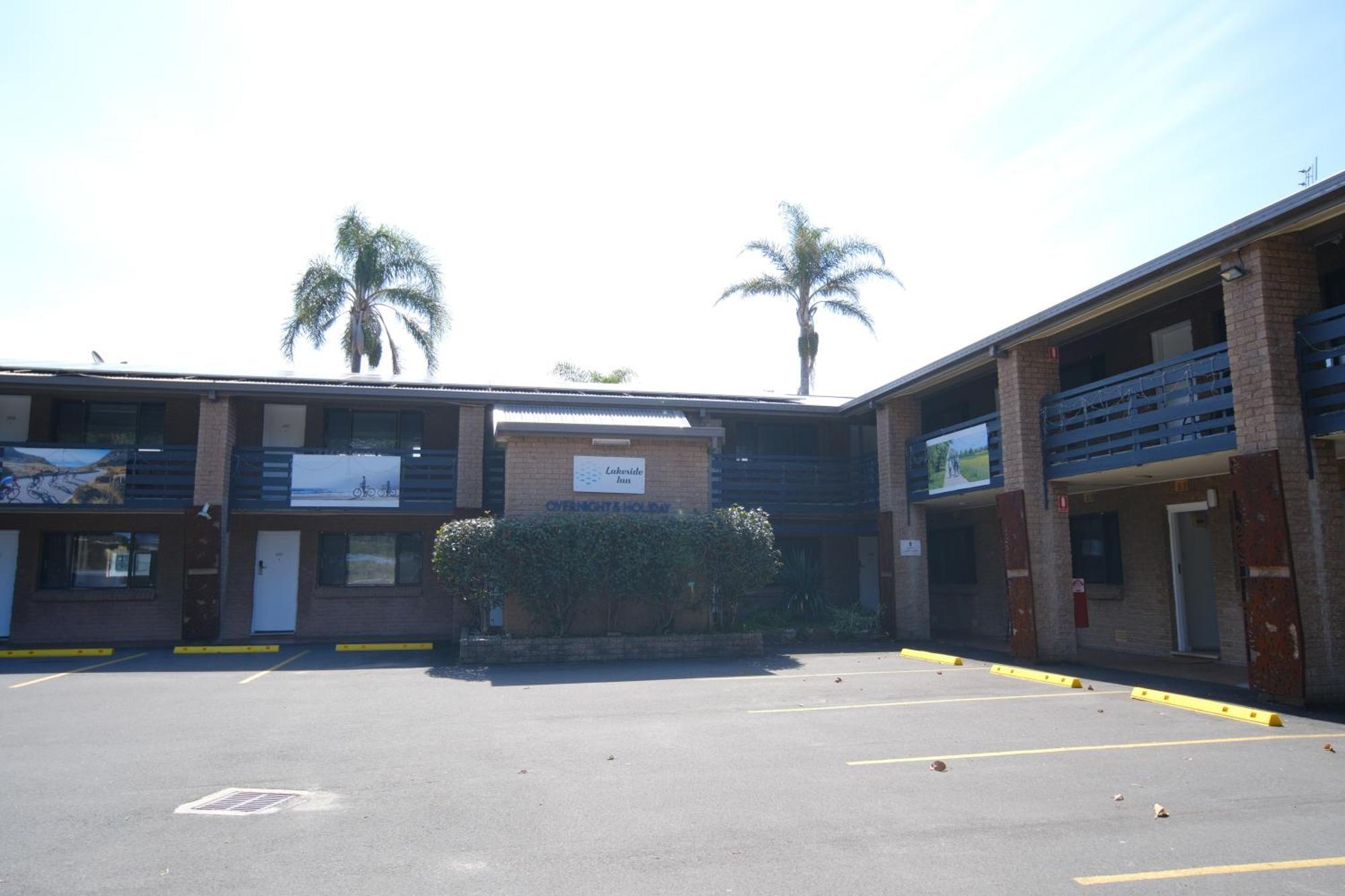 Lakeside Inn Wollongong Primbee Екстер'єр фото