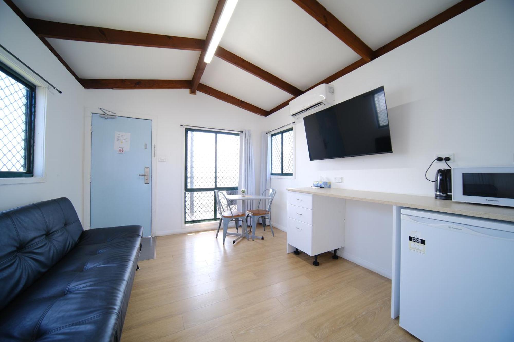 Lakeside Inn Wollongong Primbee Екстер'єр фото