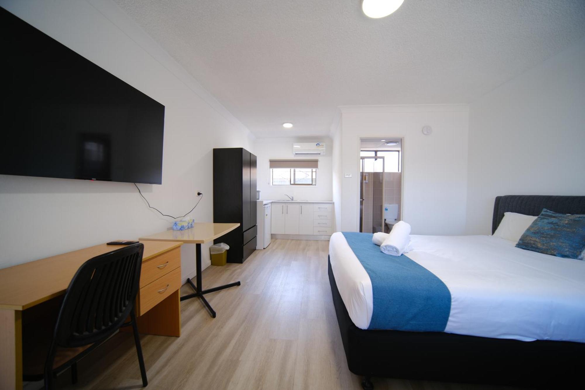 Lakeside Inn Wollongong Primbee Екстер'єр фото